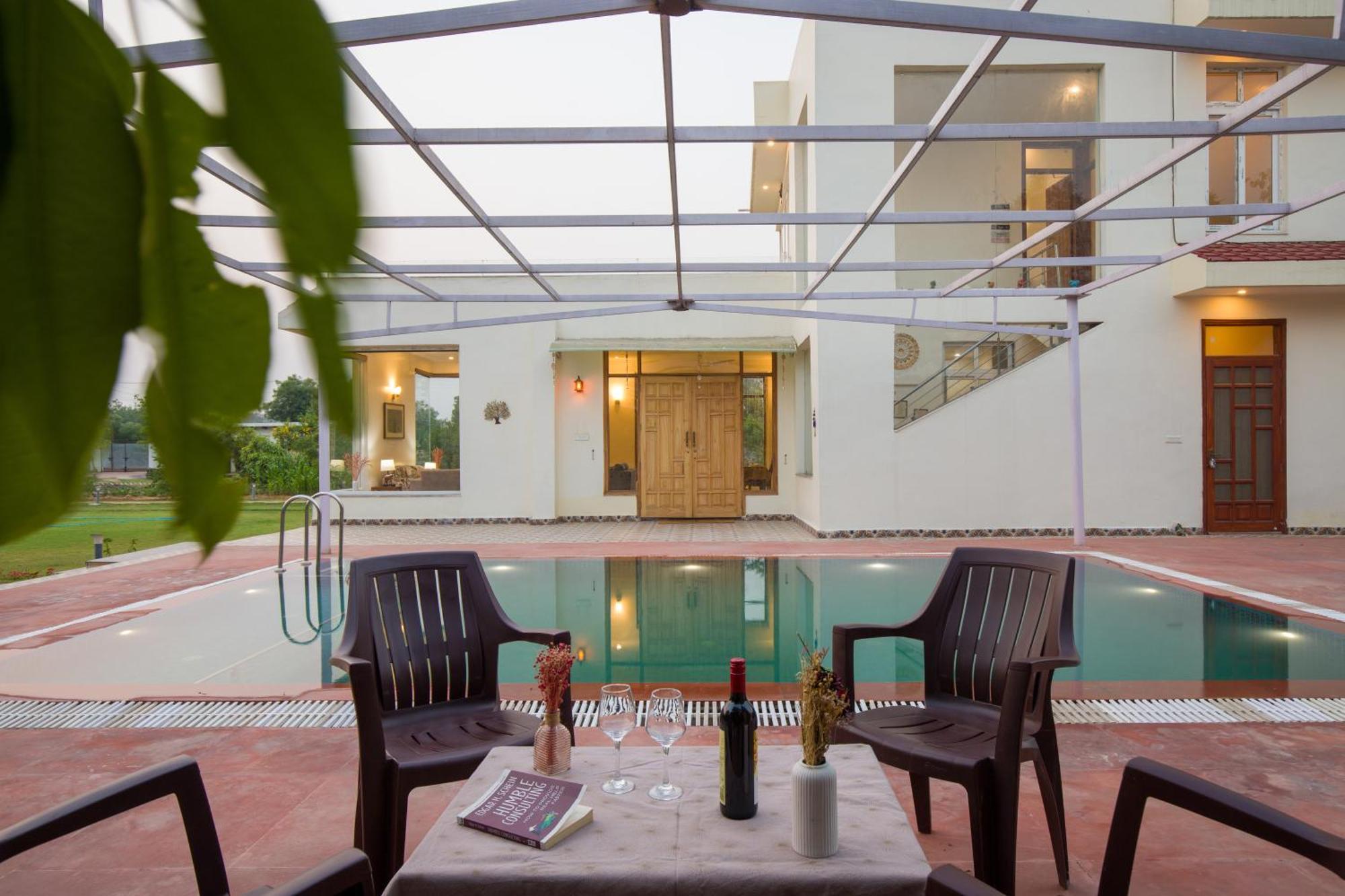 Alaya Stays Raga 2Bhk Farmstay With An Entertainment Lounge Sohna エクステリア 写真
